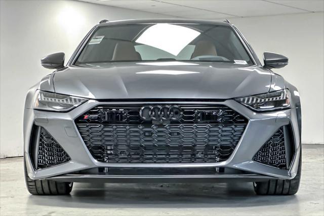 new 2025 Audi RS 6 Avant car, priced at $162,890