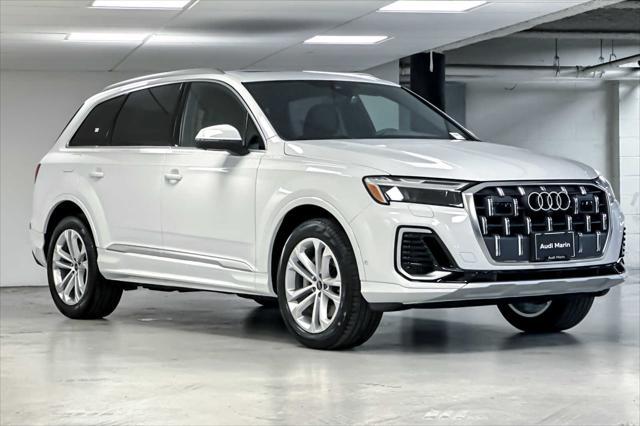 new 2025 Audi Q7 car, priced at $75,890