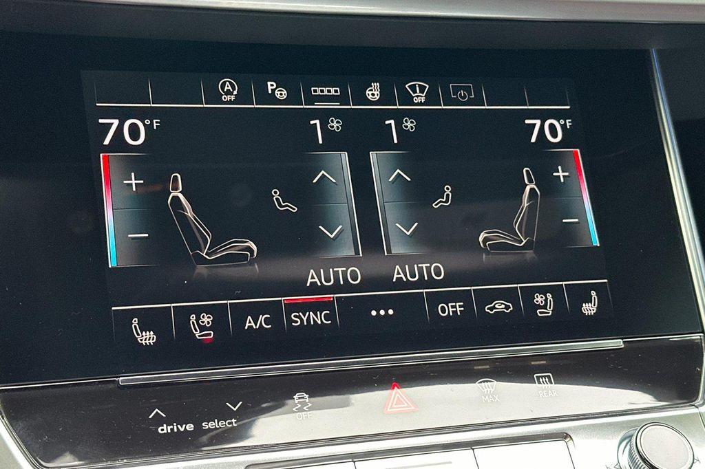 new 2026 Audi RS 6 Avant car, priced at $154,365