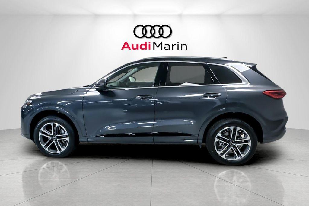 new 2025 Audi Q5 car, priced at $59,640