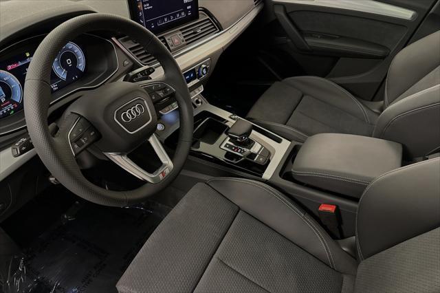 new 2024 Audi Q5 car, priced at $69,470