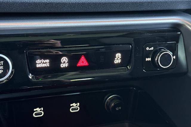 new 2025 Audi Q5 car, priced at $62,095