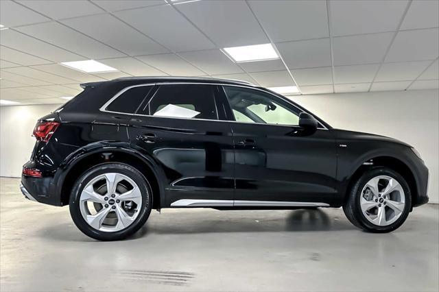 new 2025 Audi Q5 car, priced at $58,085