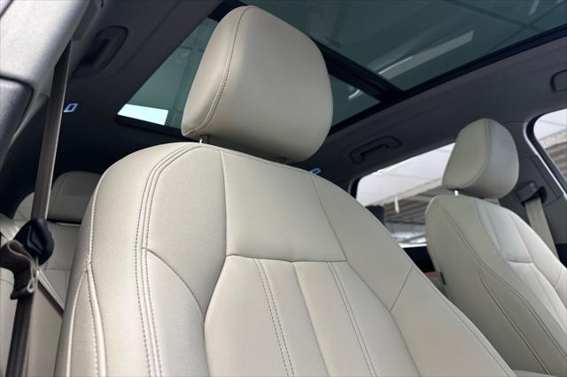 new 2025 Audi Q5 car, priced at $61,295