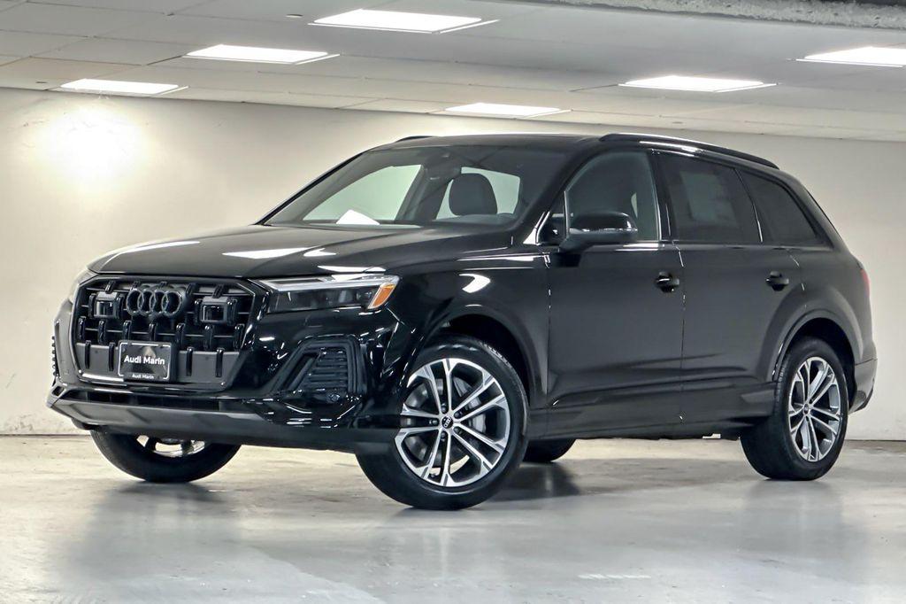 new 2025 Audi Q7 car, priced at $65,385