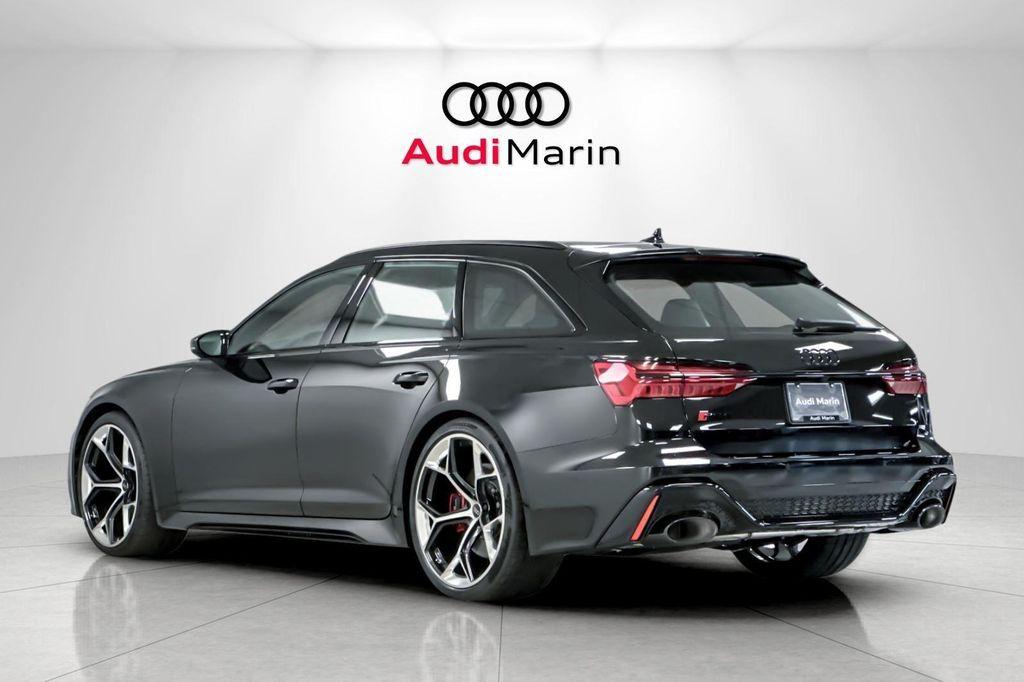 new 2026 Audi RS 6 Avant car, priced at $158,490