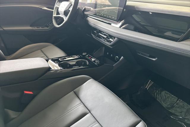 new 2025 Audi Q6 e-tron car, priced at $70,040