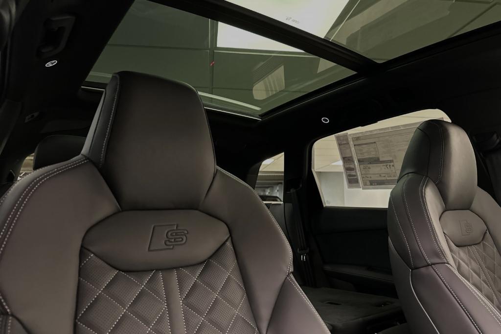 new 2024 Audi SQ7 car, priced at $106,315