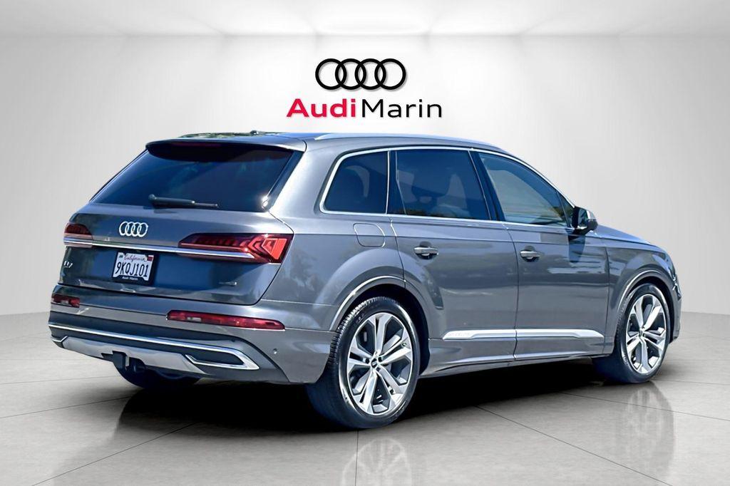 used 2024 Audi Q7 car, priced at $60,940