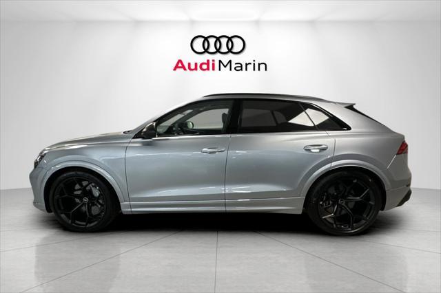 new 2025 Audi RS Q8 car, priced at $159,690