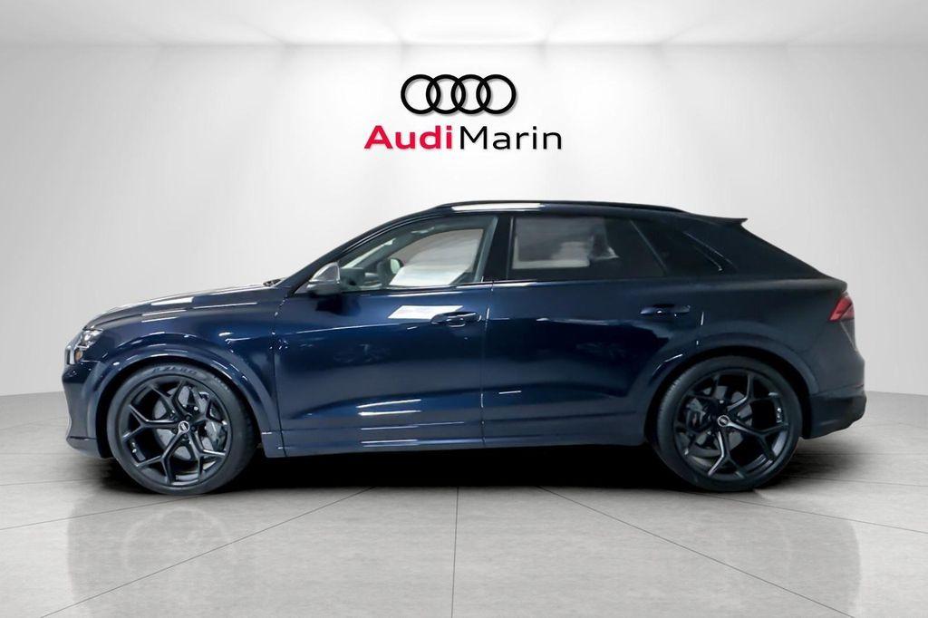 new 2025 Audi RS Q8 car, priced at $159,690