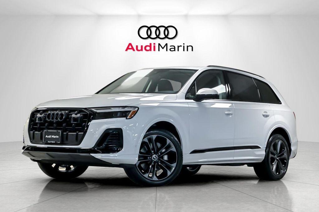 new 2025 Audi Q7 car, priced at $70,550