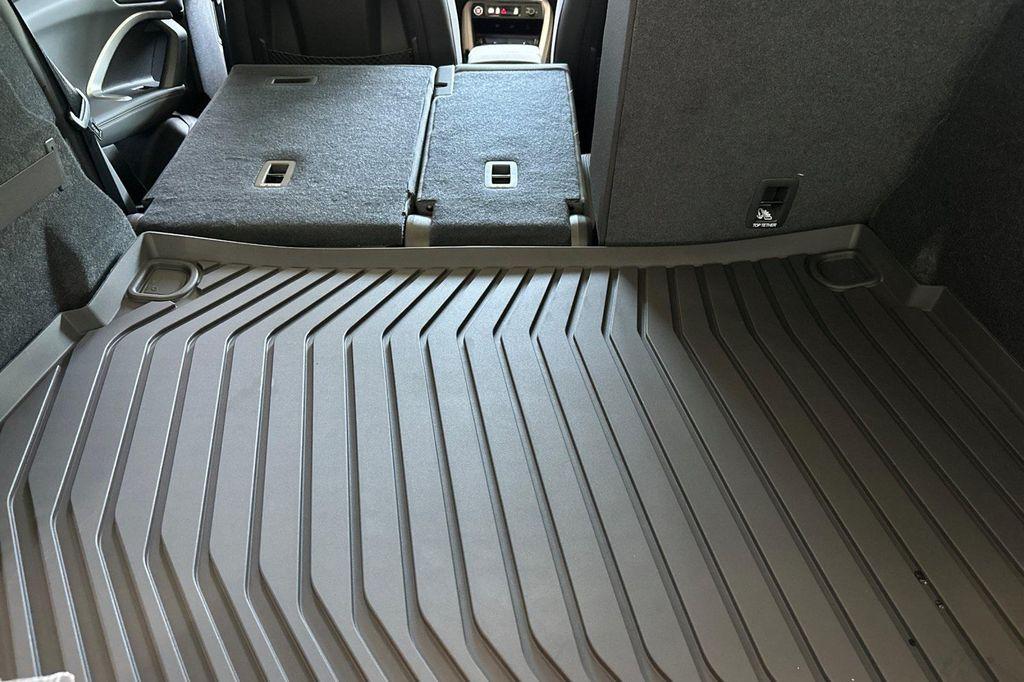 new 2025 Audi Q5 car, priced at $62,040