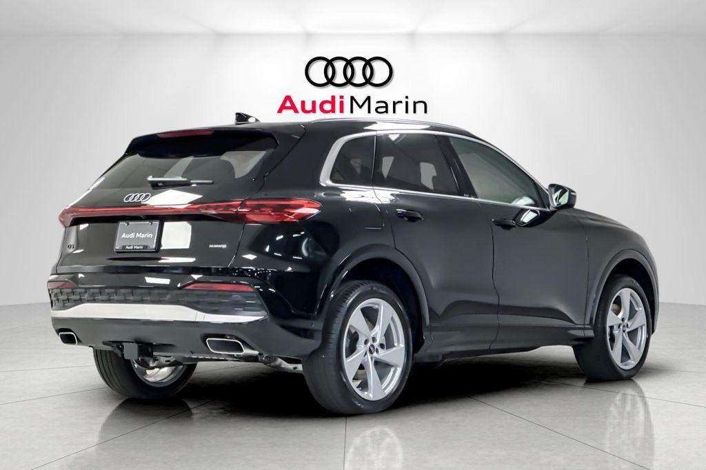 new 2025 Audi Q5 car, priced at $62,040