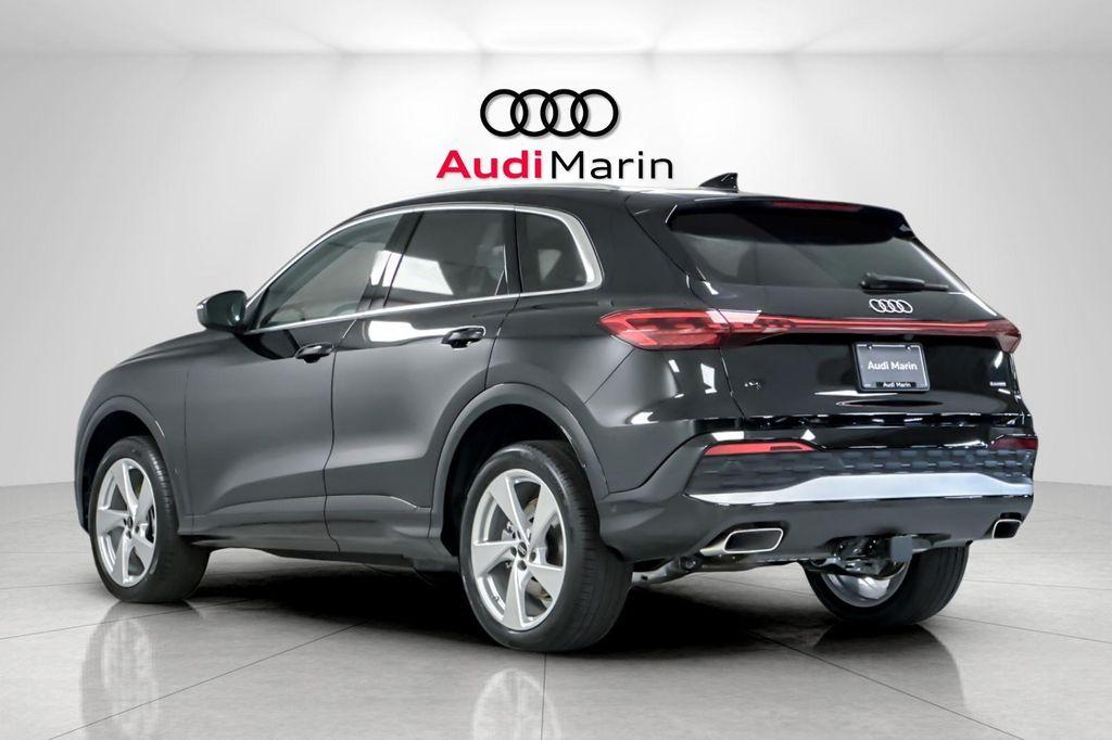 new 2025 Audi Q5 car, priced at $62,040
