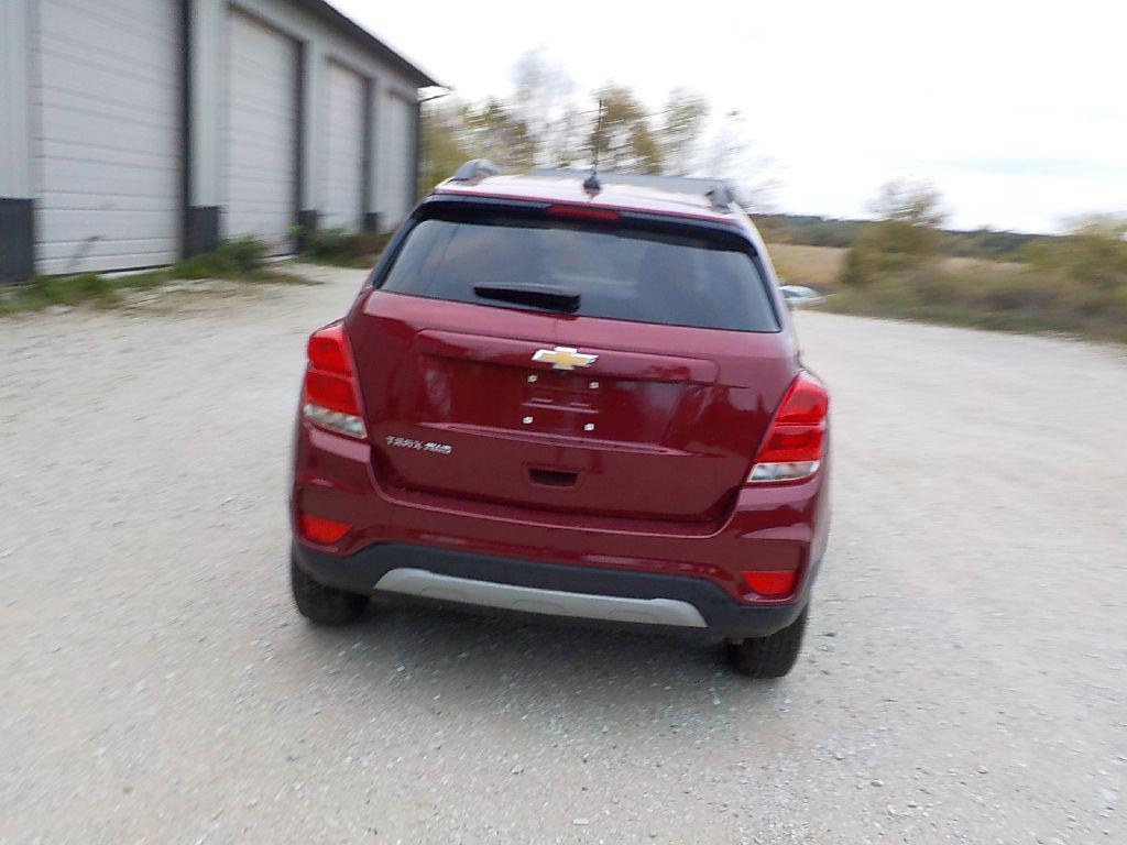 used 2022 Chevrolet Trax car, priced at $10,295