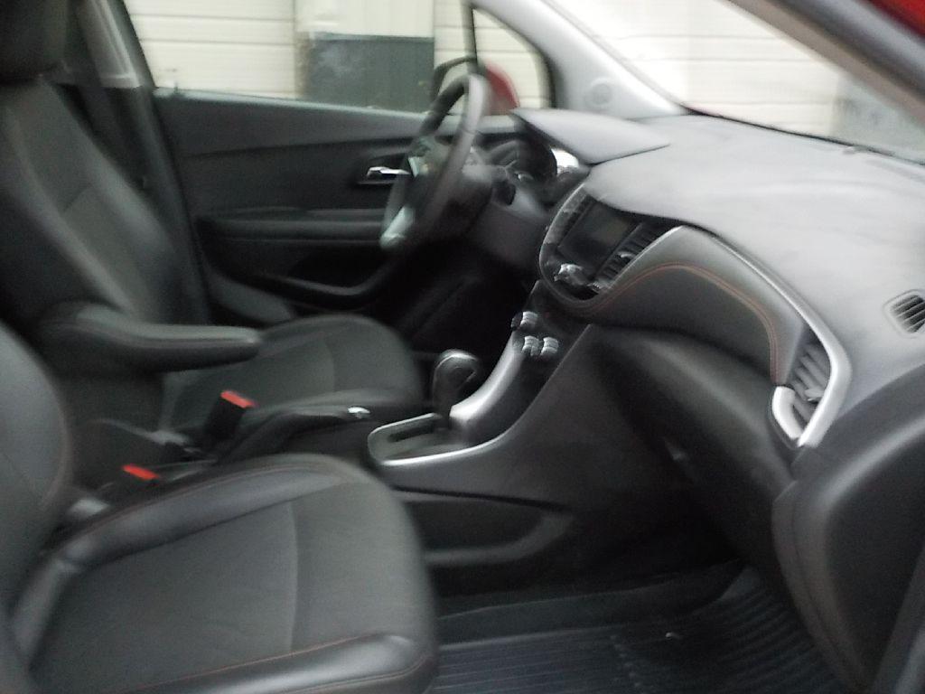 used 2022 Chevrolet Trax car, priced at $10,295