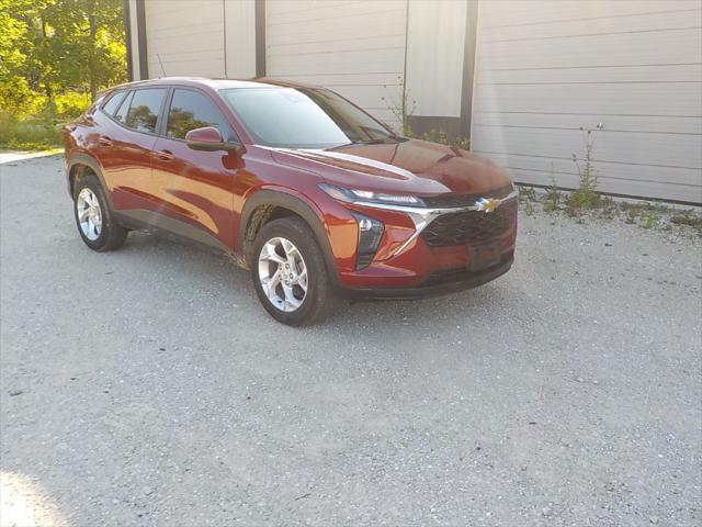 used 2024 Chevrolet Trax car, priced at $14,995