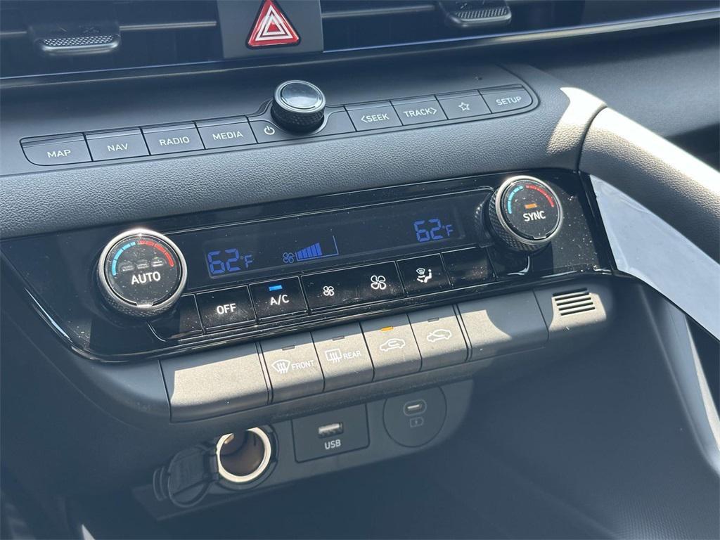 new 2025 Hyundai Elantra car, priced at $26,385