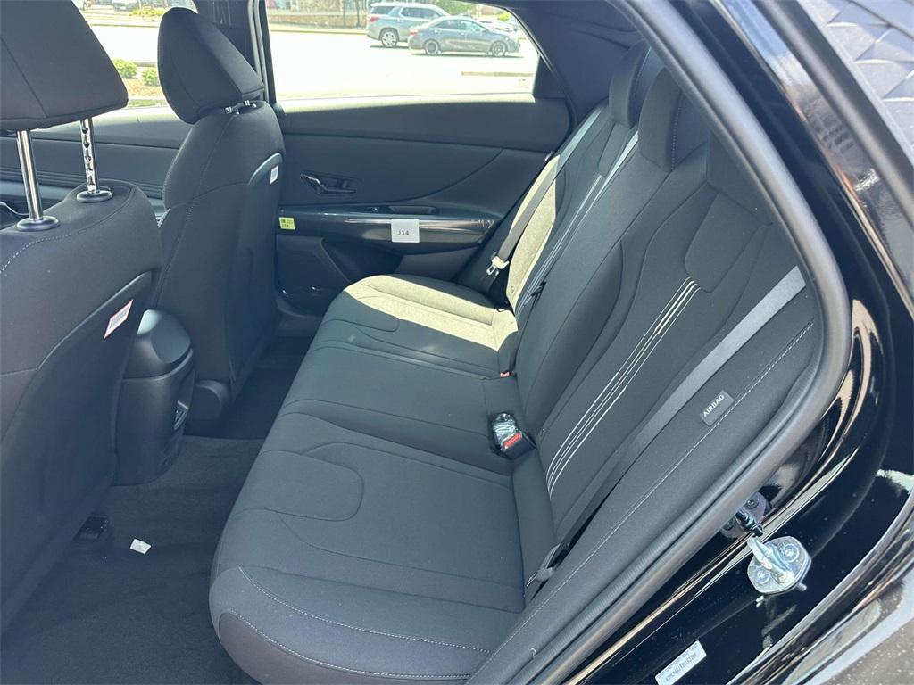 new 2025 Hyundai Elantra car, priced at $26,385