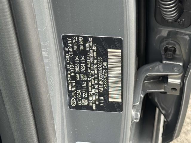 new 2025 Hyundai Elantra car, priced at $23,510