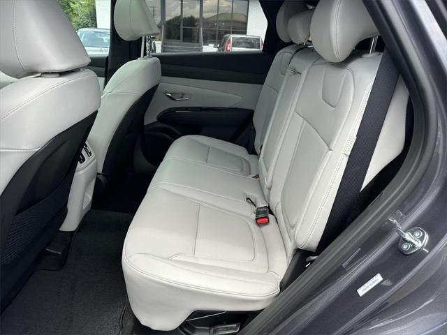 new 2025 Hyundai TUCSON Hybrid car, priced at $42,080
