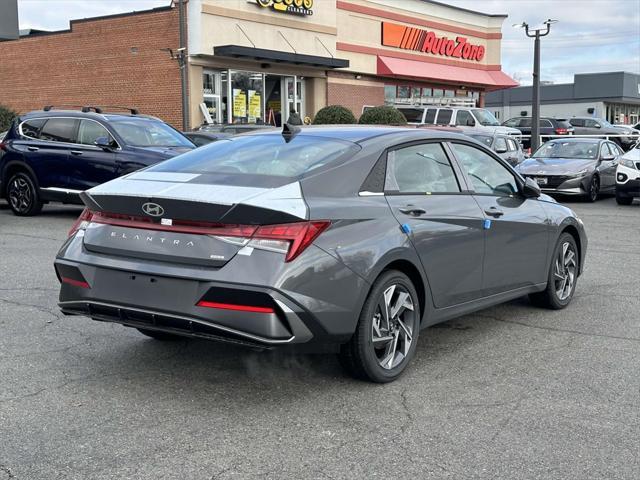 new 2025 Hyundai Elantra car, priced at $31,115