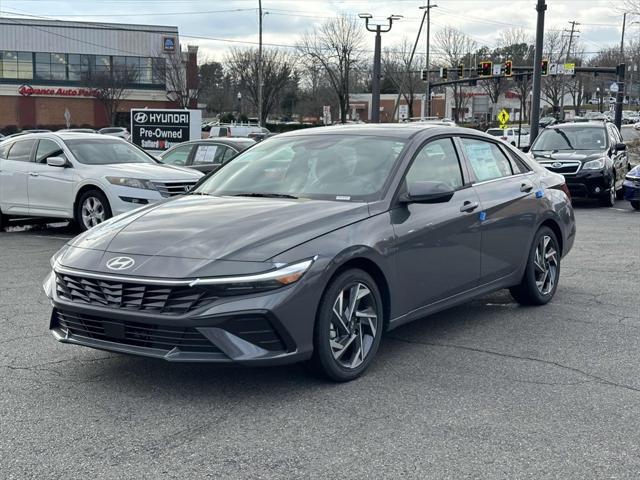 new 2025 Hyundai Elantra car, priced at $31,115