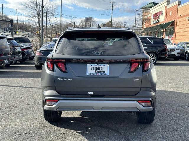 new 2025 Hyundai Tucson car, priced at $33,110