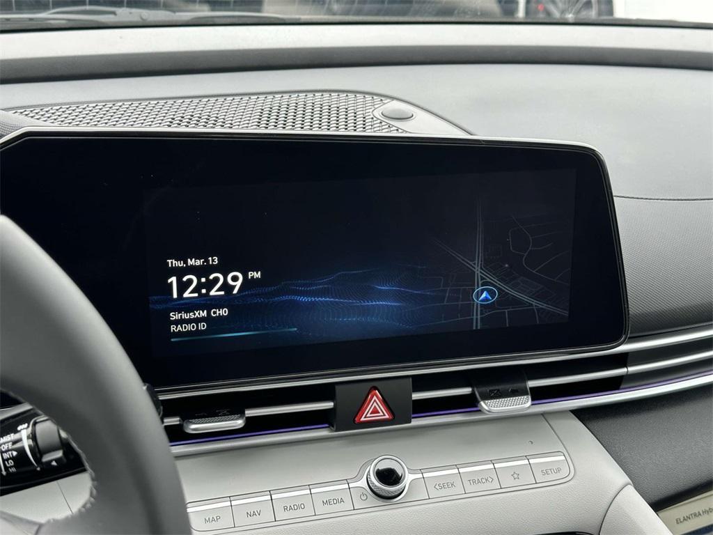 new 2025 Hyundai Elantra car, priced at $28,950