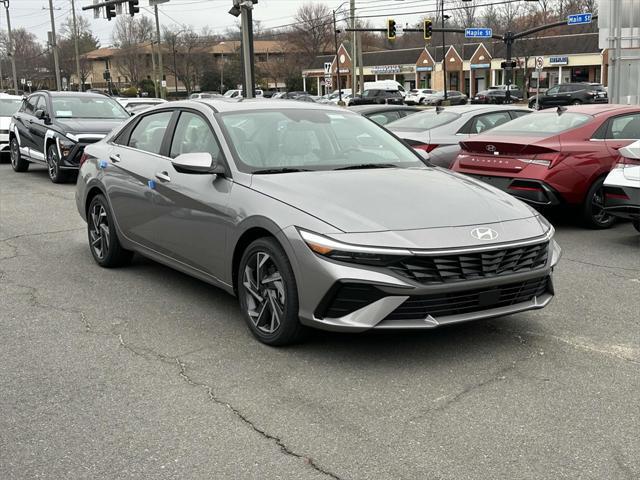 new 2025 Hyundai Elantra car, priced at $30,450