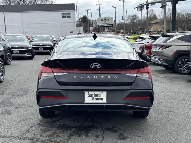 new 2025 Hyundai Elantra car, priced at $24,685