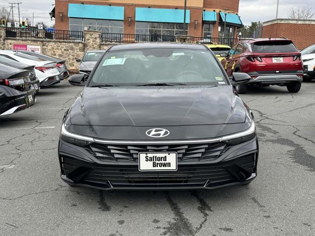 new 2025 Hyundai Elantra car, priced at $24,685