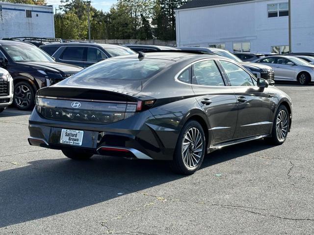 new 2025 Hyundai Sonata Hybrid car, priced at $39,160