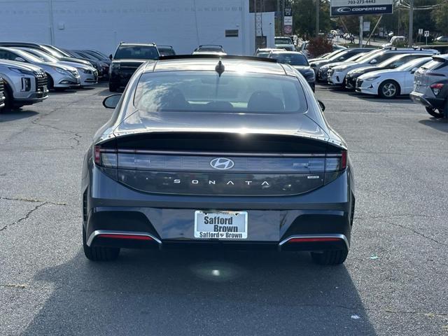 new 2025 Hyundai Sonata Hybrid car, priced at $39,160