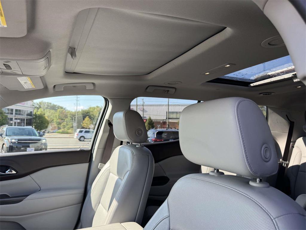 used 2018 GMC Acadia car, priced at $19,799