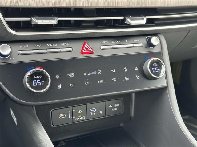 new 2025 Hyundai Sonata Hybrid car, priced at $38,025