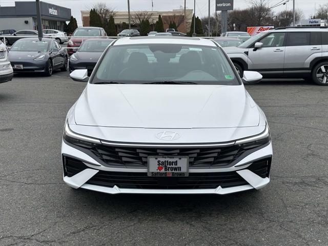 new 2025 Hyundai Elantra car, priced at $26,735