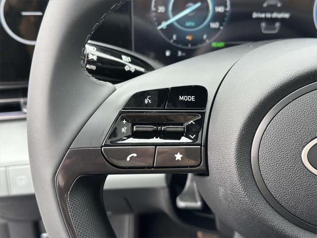 new 2025 Hyundai Elantra car, priced at $30,730