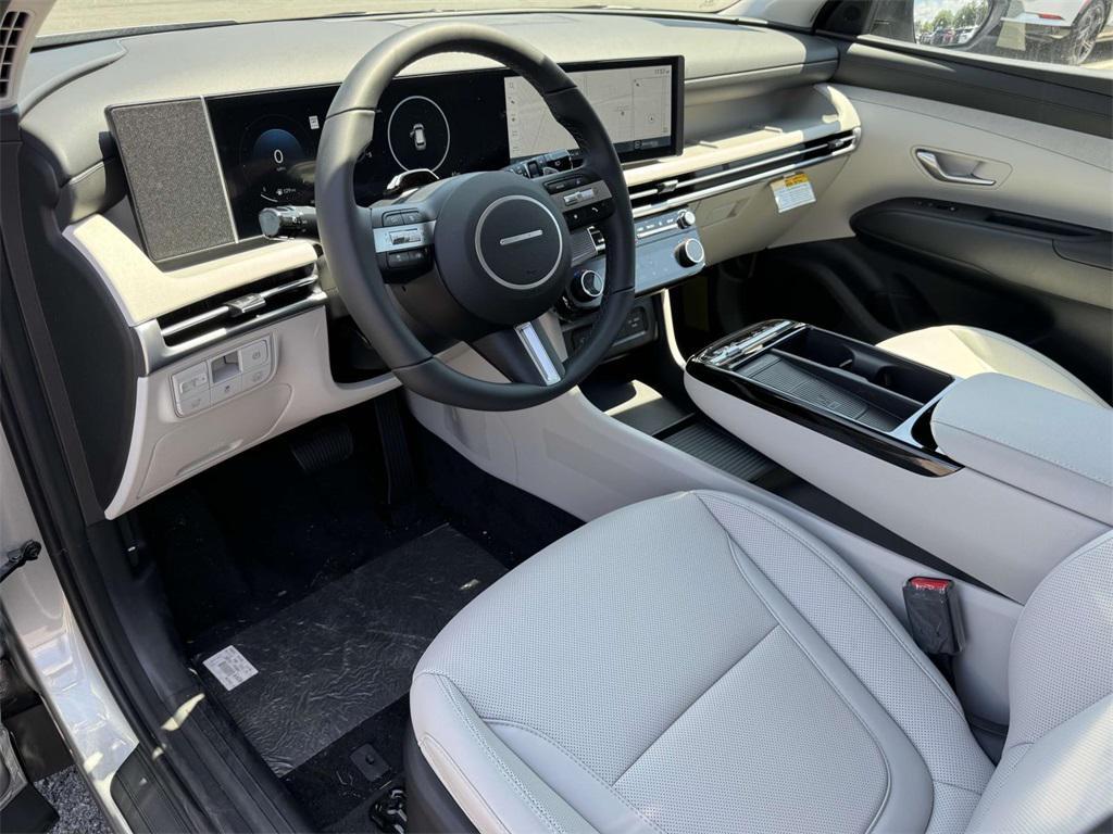 new 2025 Hyundai TUCSON Hybrid car, priced at $37,905