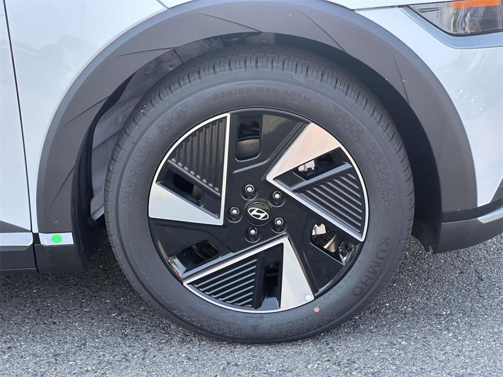 new 2025 Hyundai IONIQ 5 car, priced at $54,970