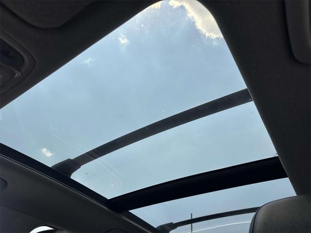 used 2020 Hyundai Santa Fe car, priced at $23,500