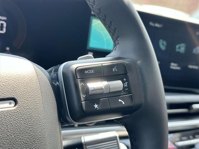 new 2025 Hyundai Santa Fe car, priced at $40,575