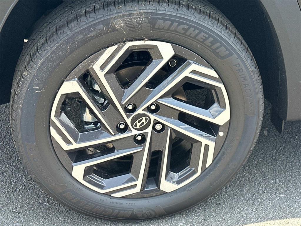 new 2025 Hyundai TUCSON Hybrid car, priced at $41,330