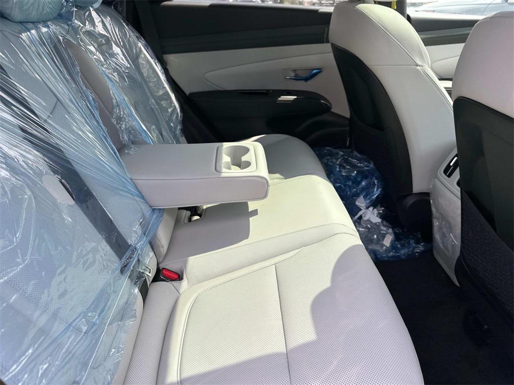 new 2025 Hyundai TUCSON Hybrid car, priced at $41,330