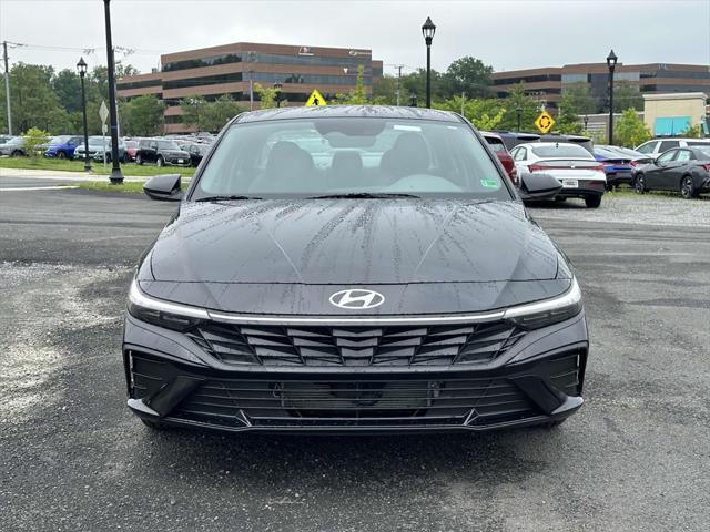 new 2025 Hyundai ELANTRA HEV car, priced at $25,710
