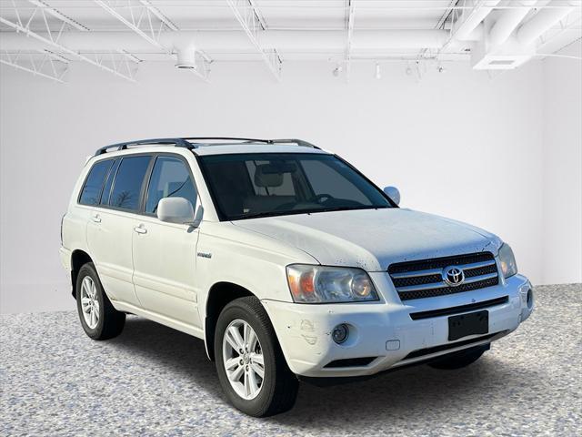 used 2007 Toyota Highlander Hybrid car, priced at $10,995