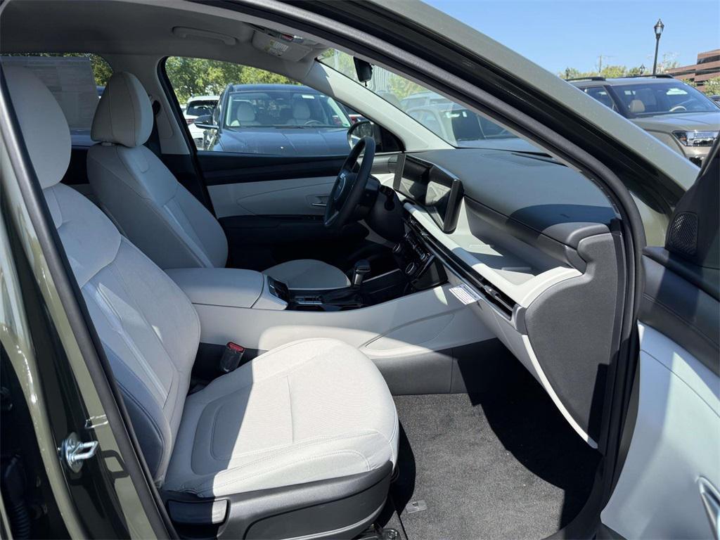 new 2025 Hyundai Tucson car, priced at $32,910