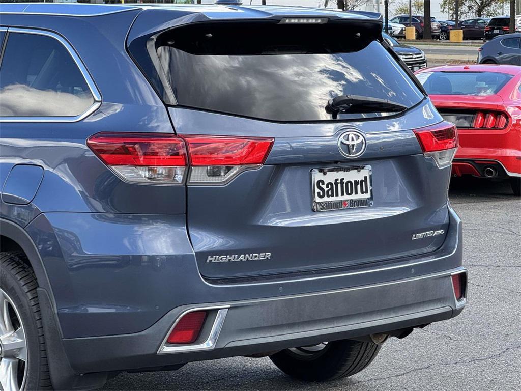 used 2017 Toyota Highlander car, priced at $17,997