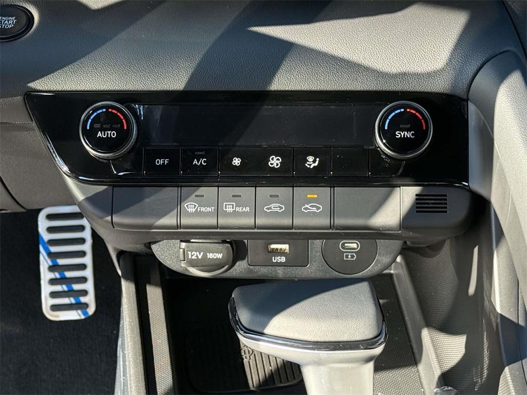 new 2025 Hyundai Elantra car, priced at $23,810
